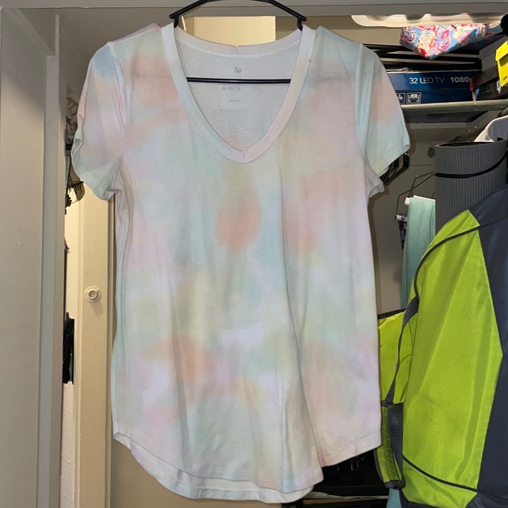 Multi colored tye dye tee